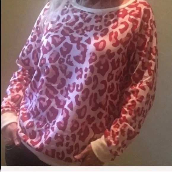 Ravens Red Leopard Crewneck Top - Picture 6 of 6